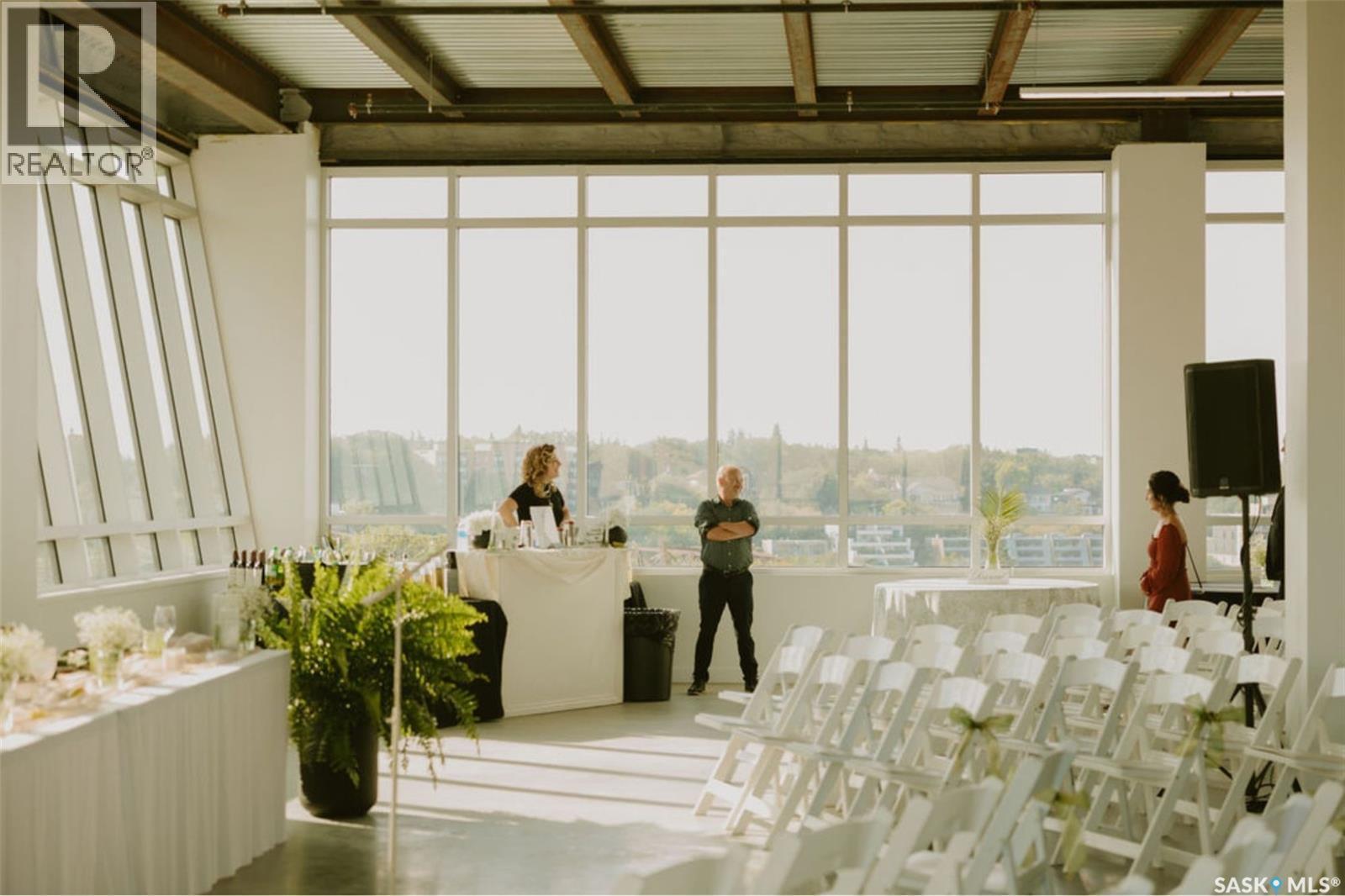 317 4Th Avenue S, Saskatoon, SK