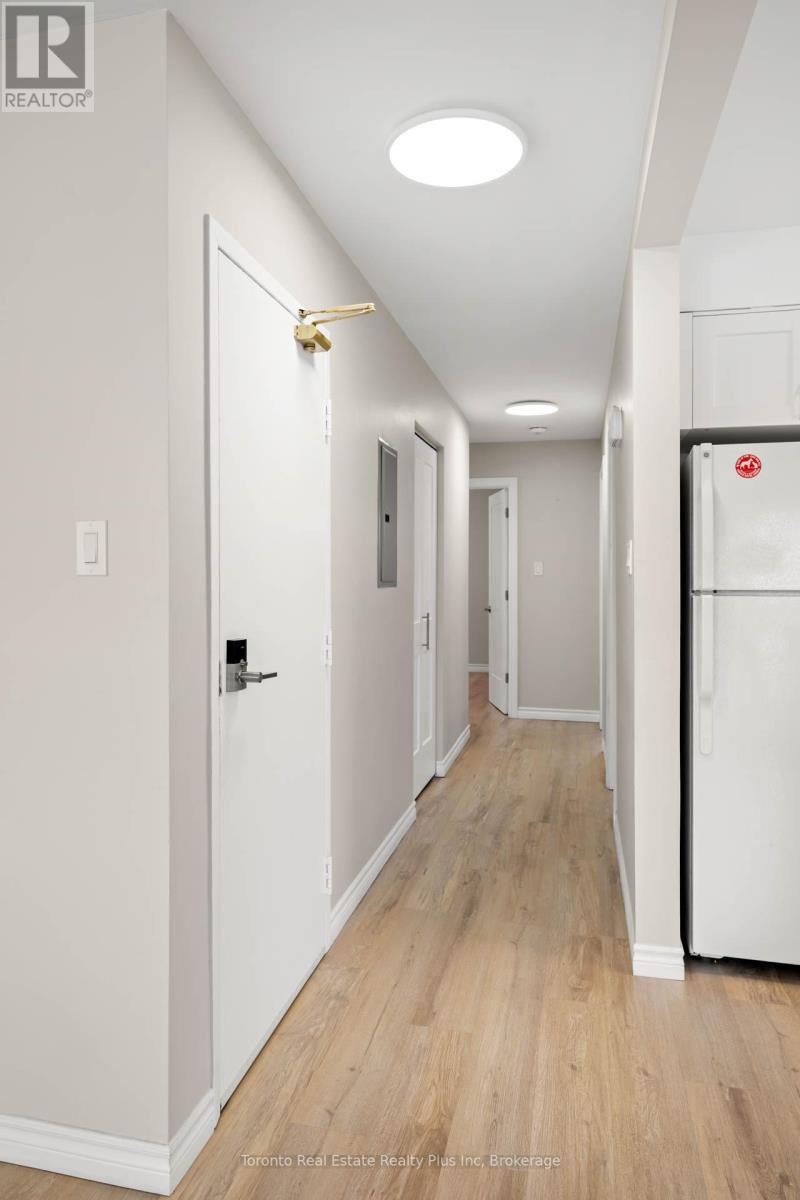 77 Second Avenue, Kitchener, ON - Indoor Photo Showing Other Room