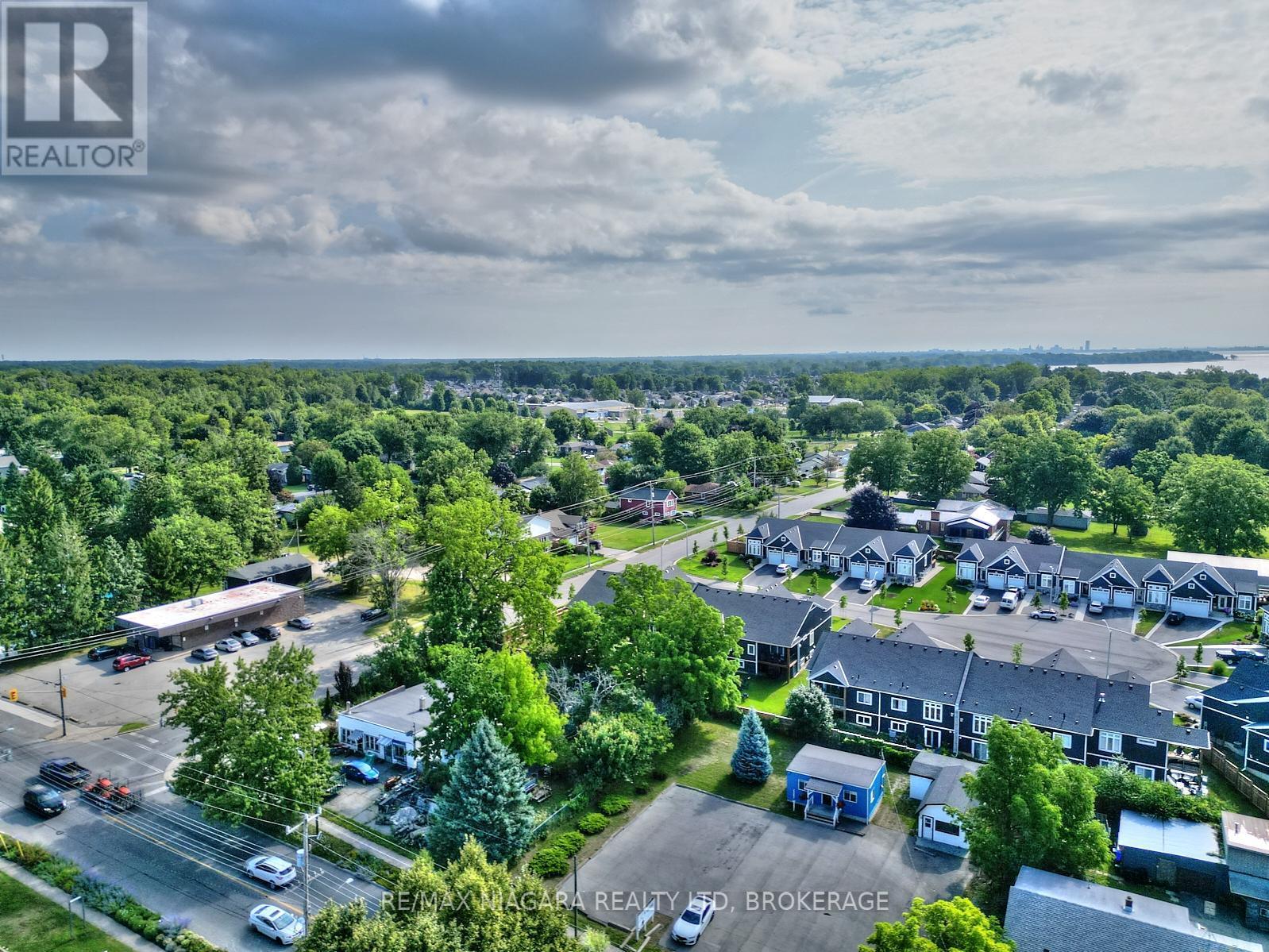 210 Ridgeway Road, Fort Erie (Crystal Beach), ON