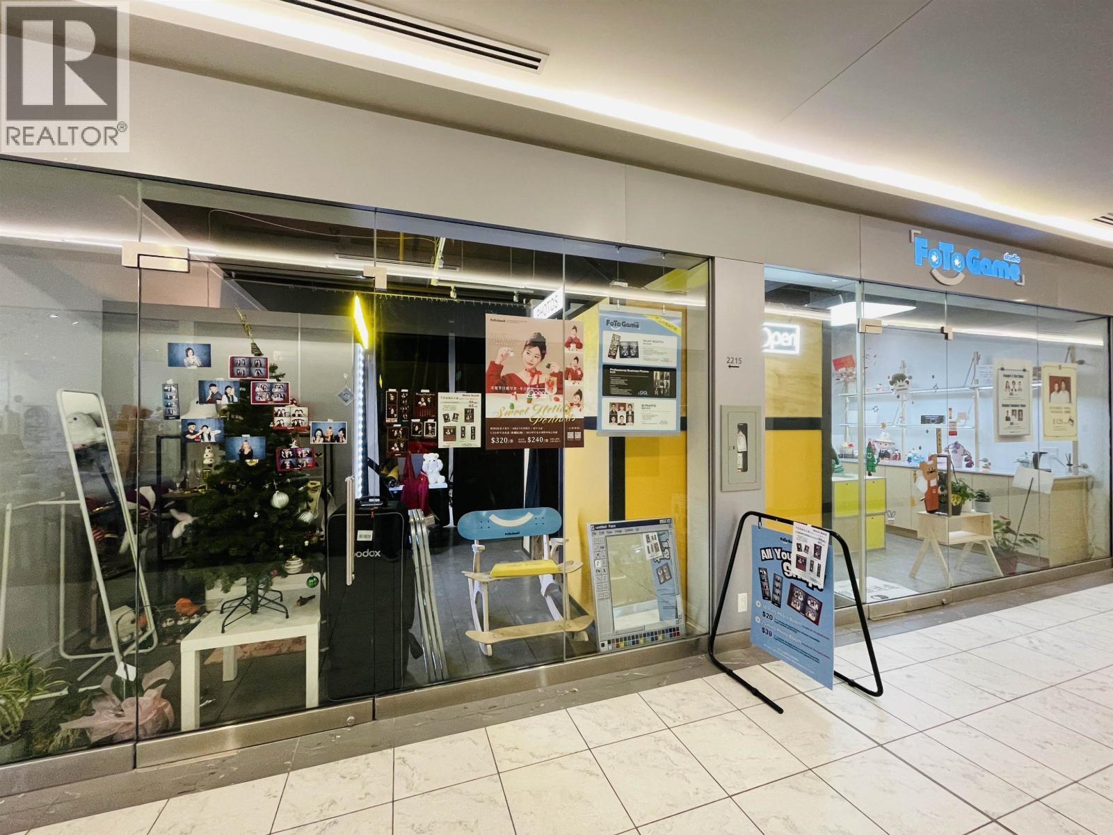 2215/ 2220-4000 No. 3 Road, Richmond, BC