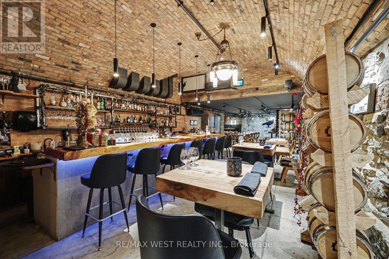 193 King Street E, Hamilton, ON