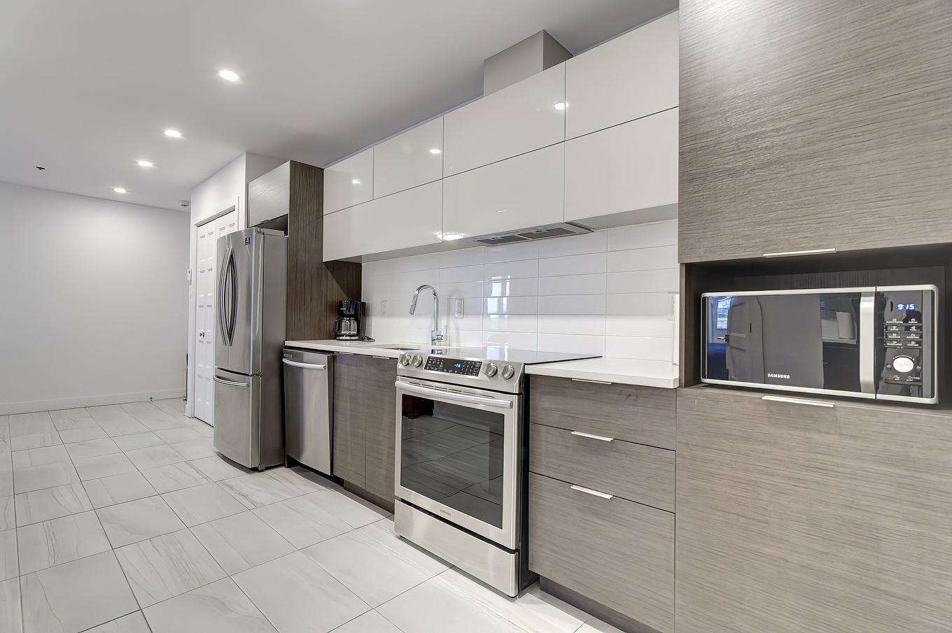 Kitchen - 315-2001 Av. Beaconsfield, Montréal (Côte-Des-Neiges/Notre-Dame-De-Grâce), QC - Indoor Photo Showing Kitchen