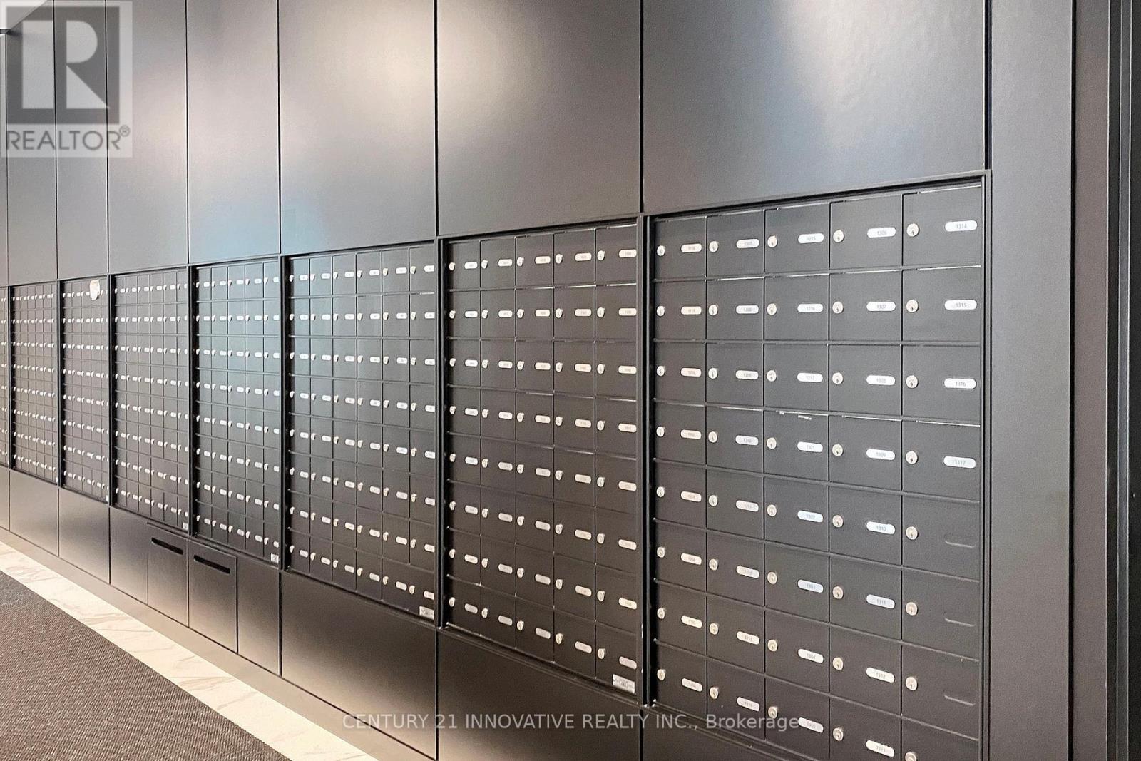 #25 - 30 Tretti Way, Toronto, ON - Indoor Photo Showing Other Room