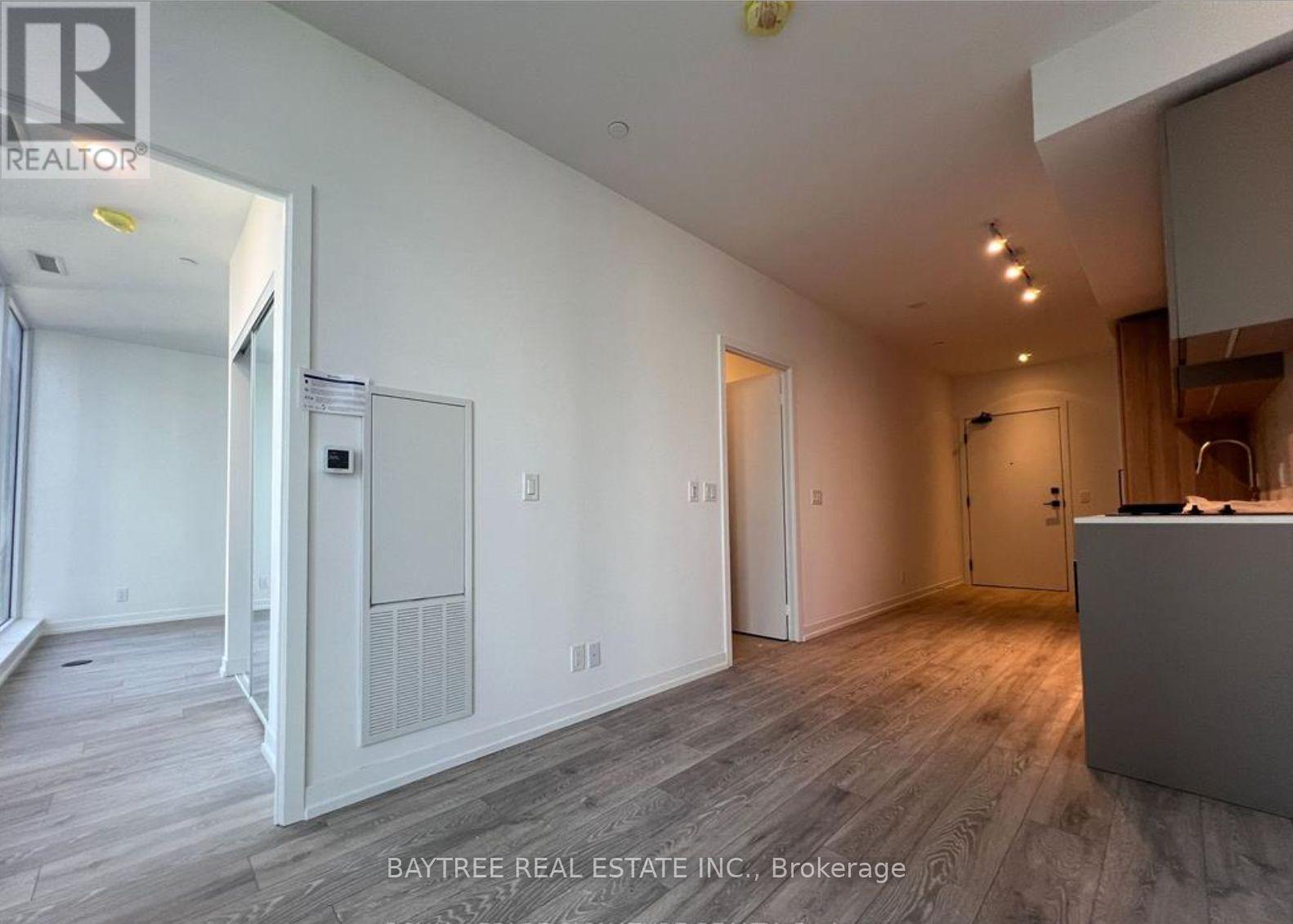 3610 - 55 Mercer Street, Toronto, ON - Indoor Photo Showing Other Room