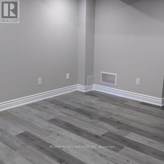 150 Dells Crescent, Brampton, ON - Indoor Photo Showing Other Room