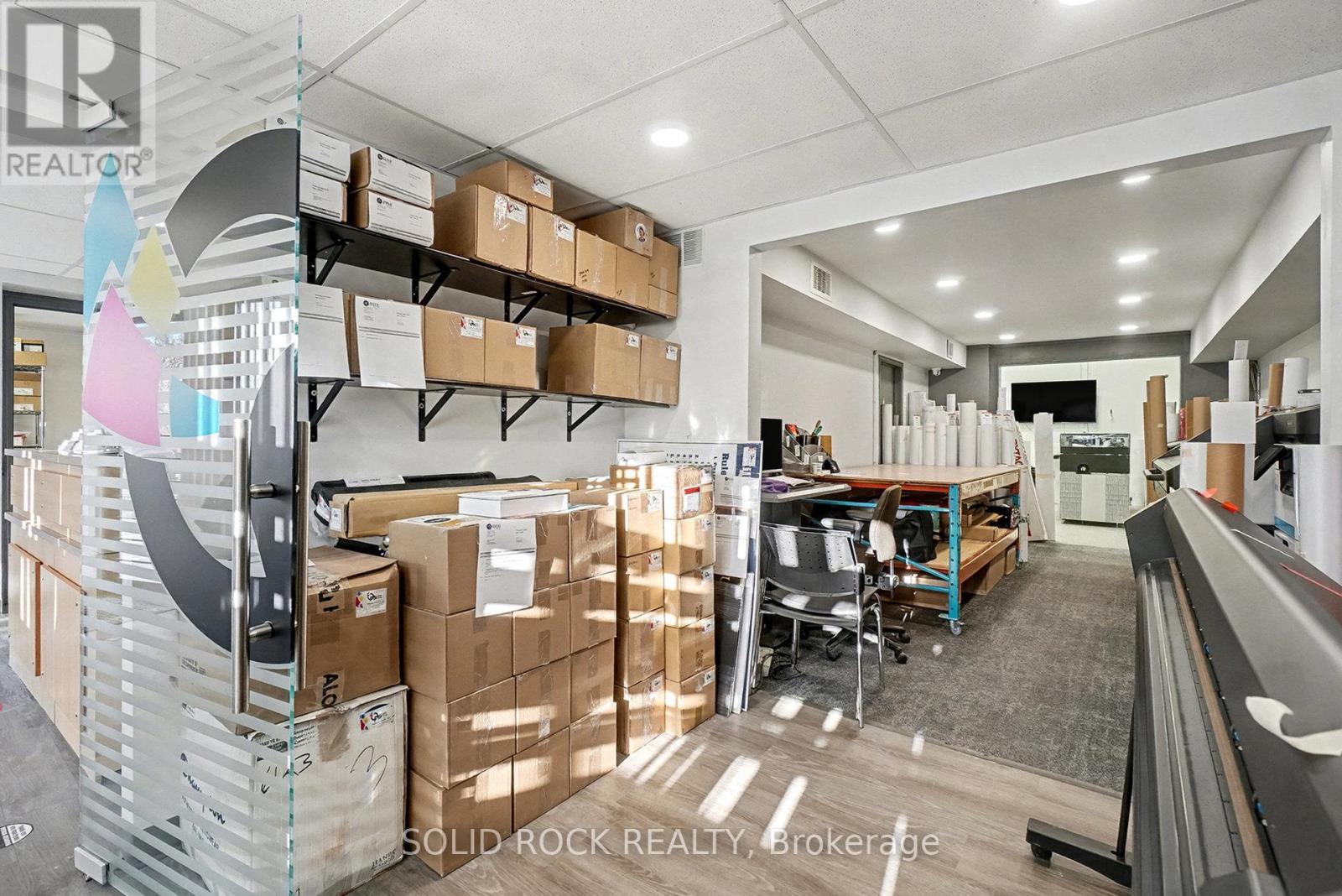 27 & 29 - 2100 Thurston Drive, Ottawa, ON