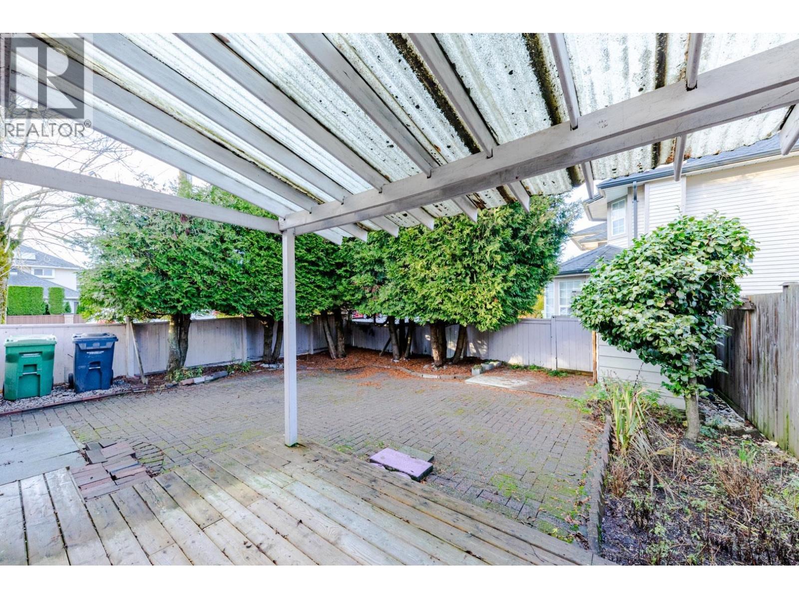 8008 Ash Street, Richmond, BC - Outdoor