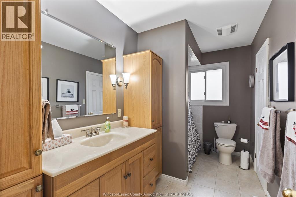 6578 Concession 6 North, Amherstburg, ON - Indoor Photo Showing Bathroom