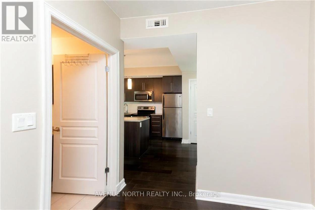 203 - 238 Besserer Street, Ottawa, ON - Indoor
