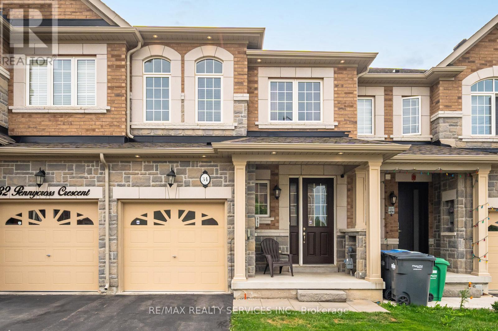 34 Pennycross Crescent, Brampton, ON - Outdoor With Facade