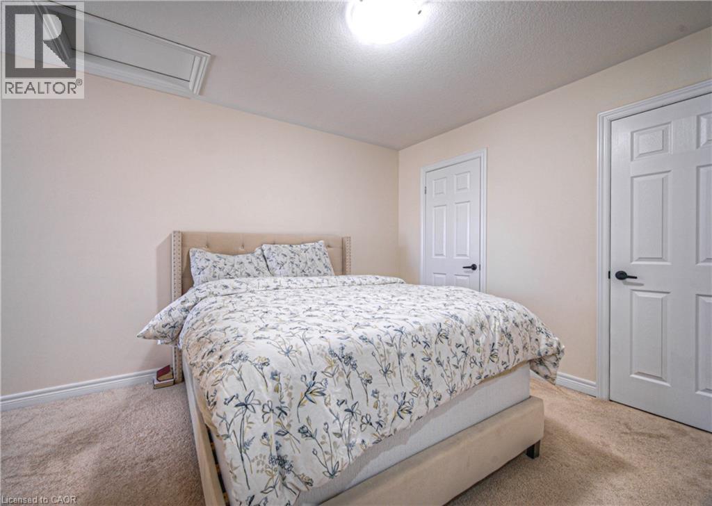 755 Linden Drive Unit# 57, Cambridge, ON - Indoor Photo Showing Bedroom
