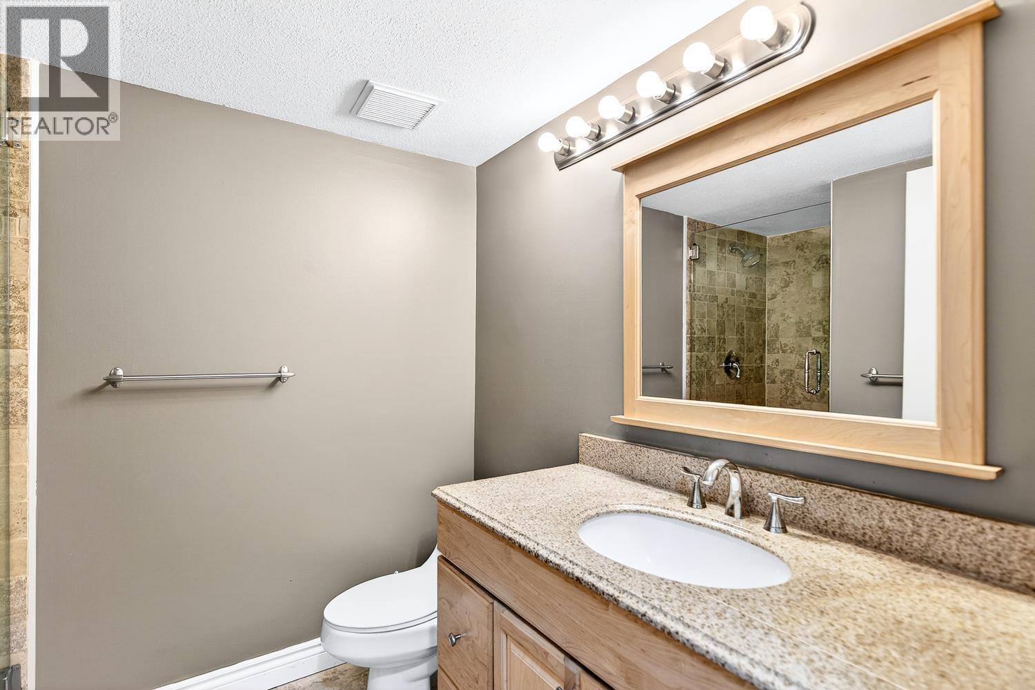 227 2551 Parkview Lane, Port Coquitlam, BC