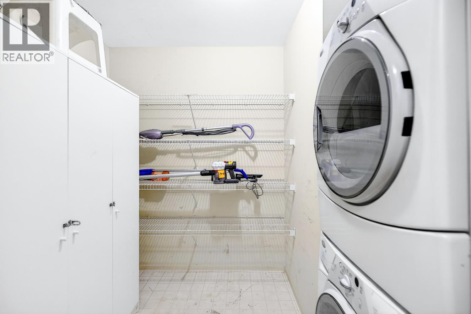 227 2551 Parkview Lane, Port Coquitlam, BC