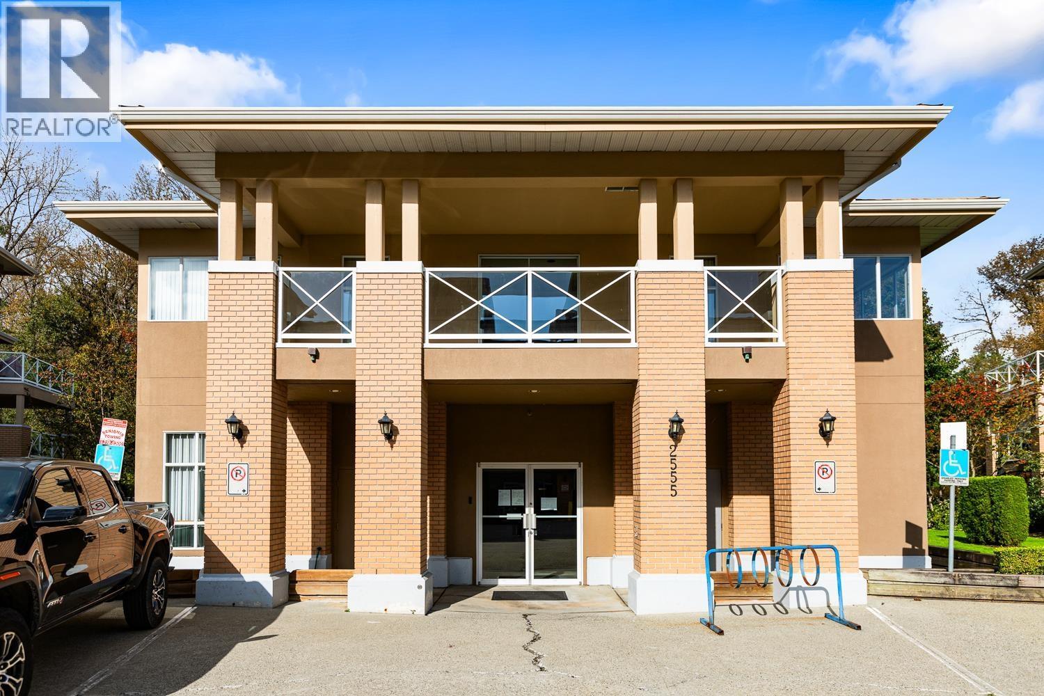 227 2551 Parkview Lane, Port Coquitlam, BC