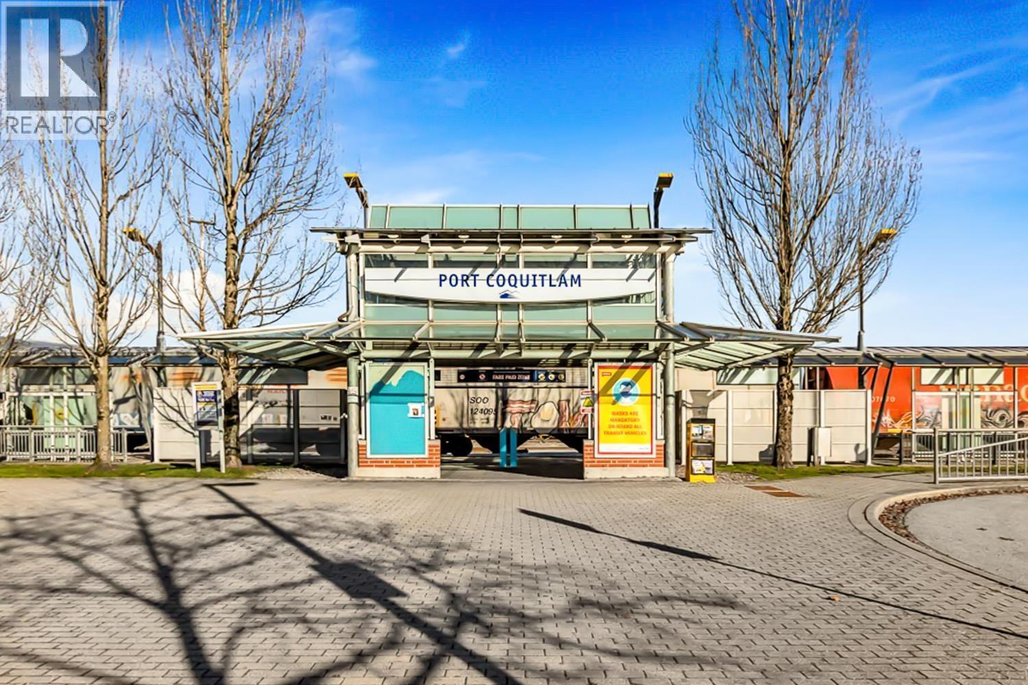 227 2551 Parkview Lane, Port Coquitlam, BC