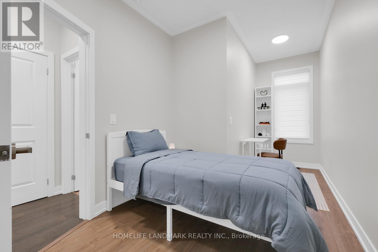 217 Salterton Circle, Vaughan, ON - Indoor Photo Showing Bedroom