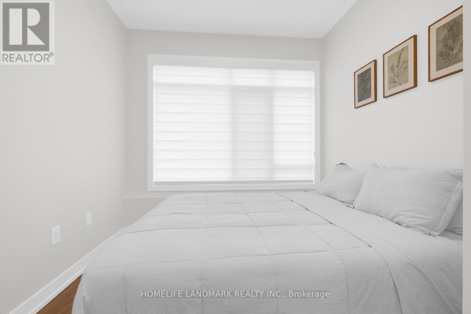 217 Salterton Circle, Vaughan, ON - Indoor Photo Showing Bedroom