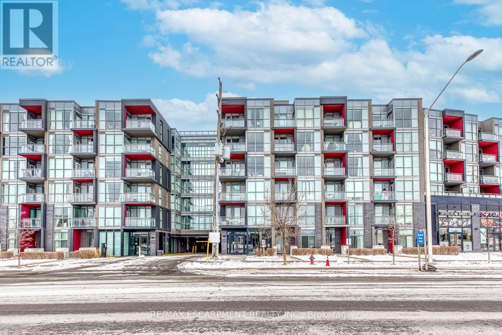 105 - 1135 Cooke Boulevard, Burlington, ON - Outdoor With Facade