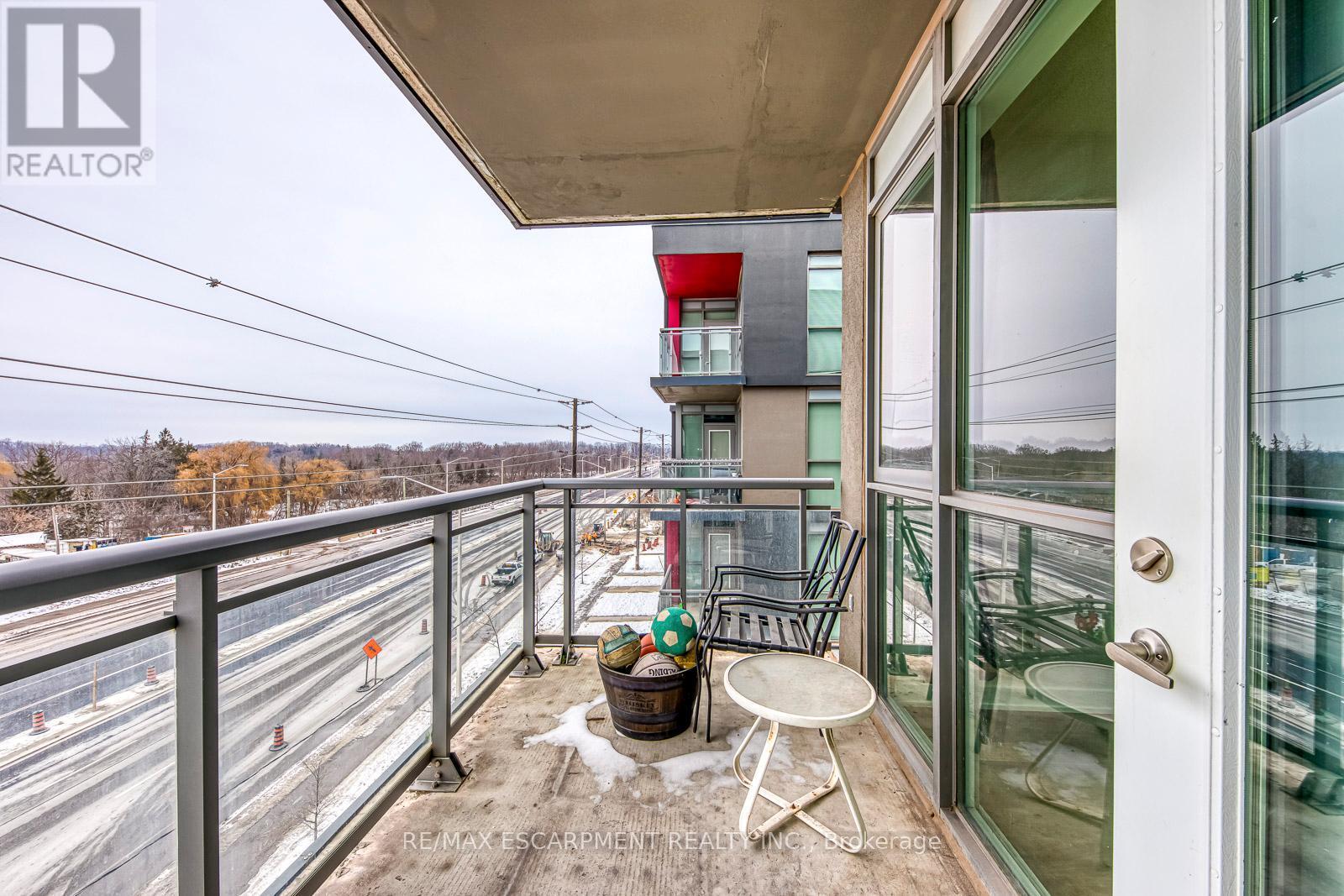 105 - 1135 Cooke Boulevard, Burlington, ON - Outdoor With Exterior