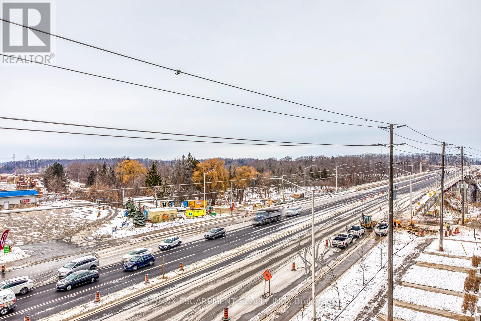 105 - 1135 Cooke Boulevard, Burlington, ON - With View