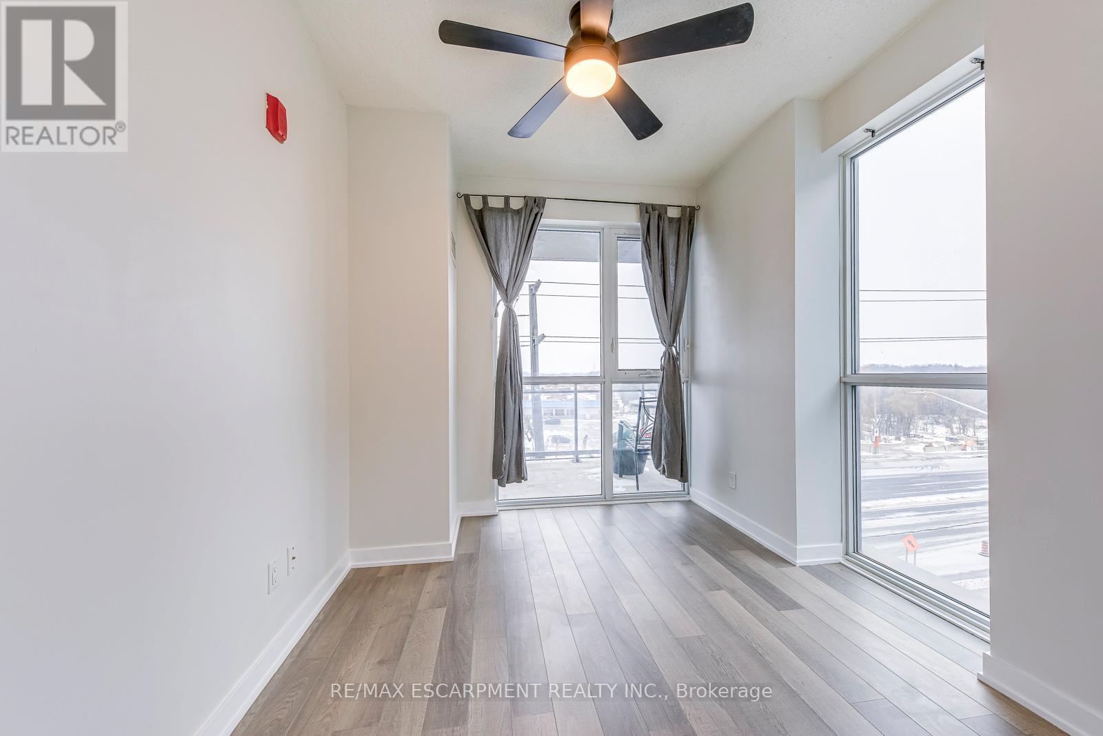 105 - 1135 Cooke Boulevard, Burlington, ON - Indoor Photo Showing Other Room