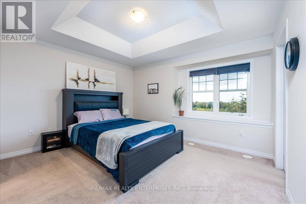 31 - 3002 Preserve Drive, Oakville, ON - Indoor Photo Showing Bedroom