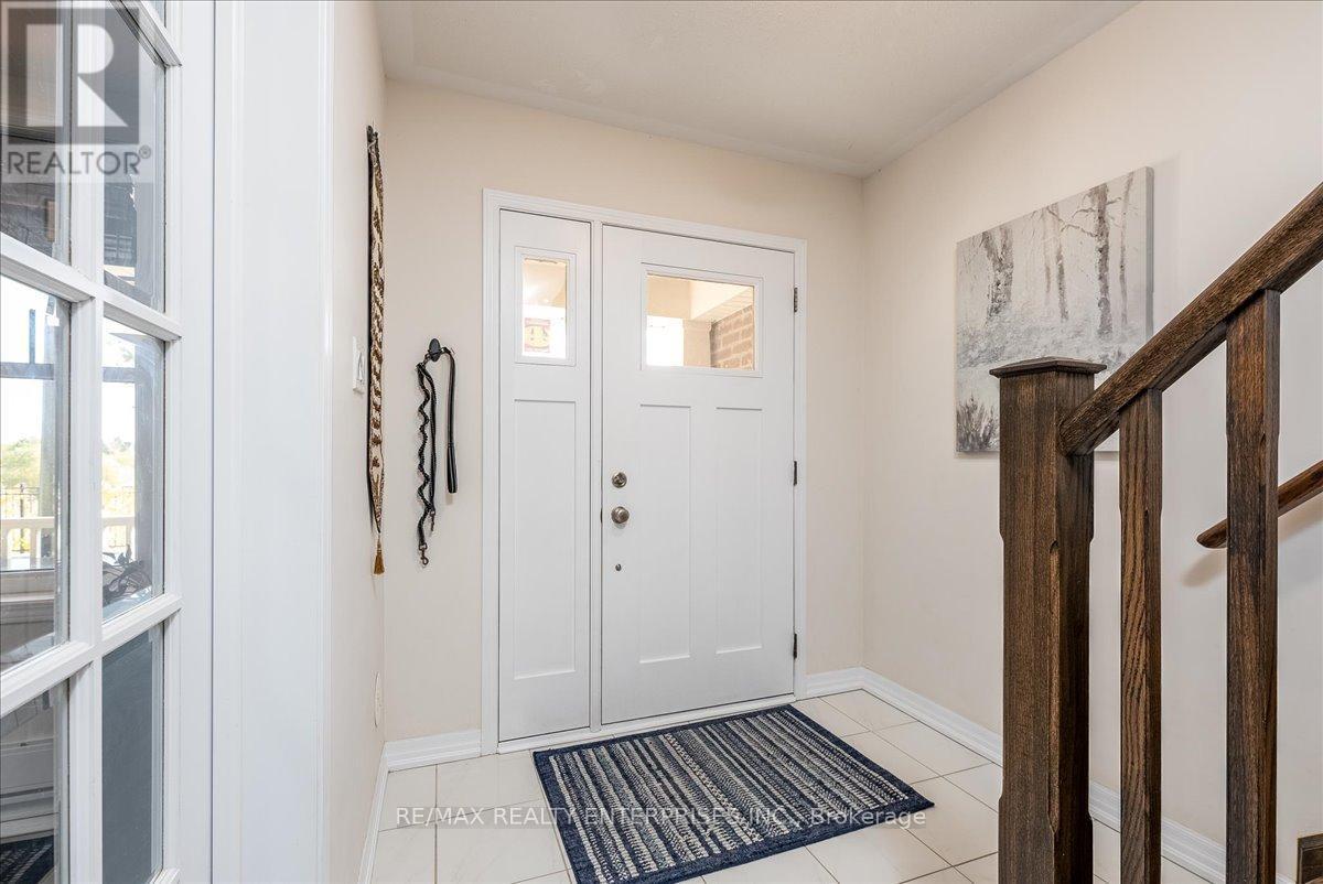 31 - 3002 Preserve Drive, Oakville, ON - Indoor Photo Showing Other Room