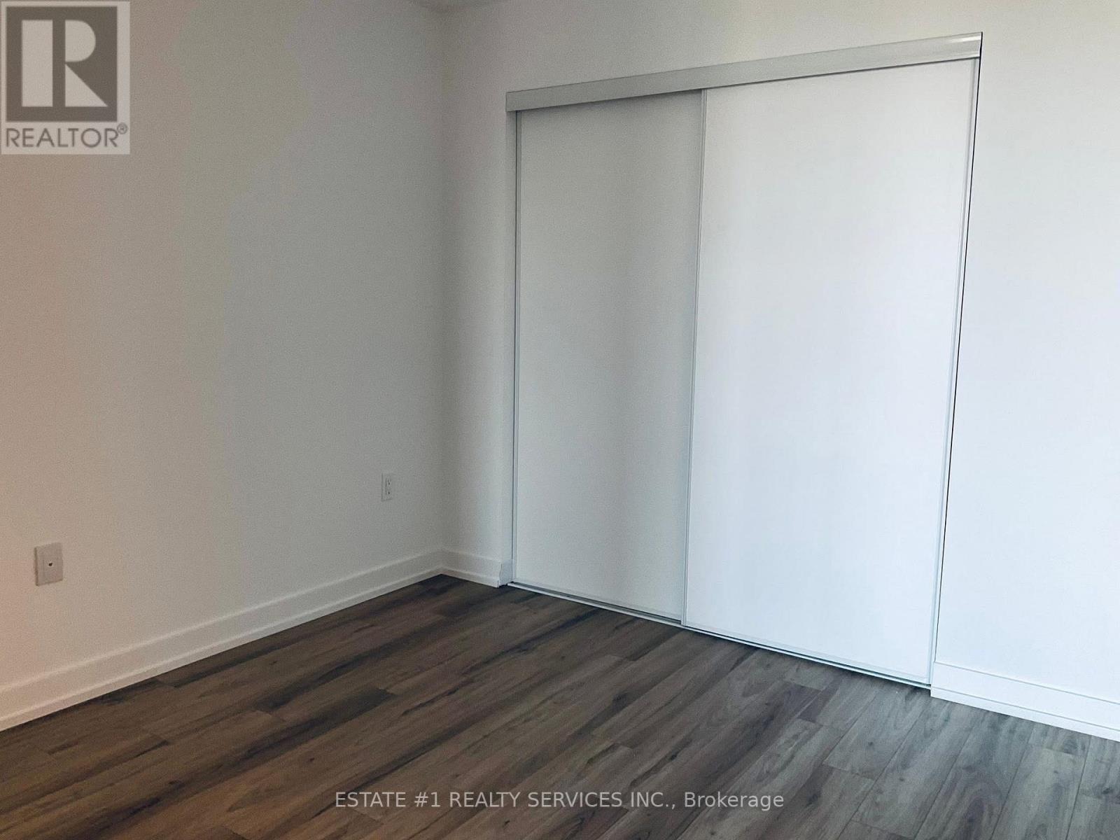 703 - 1195 The Queensway, Toronto, ON - Indoor Photo Showing Other Room