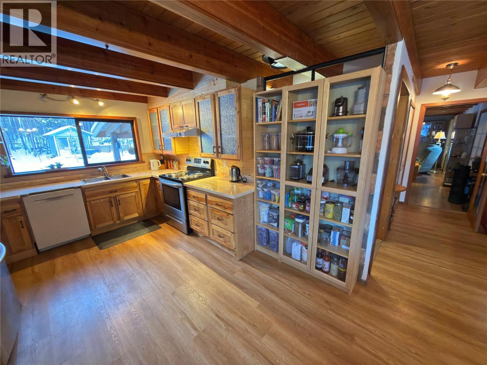 175 Link Lake Road, Princeton, BC - Indoor