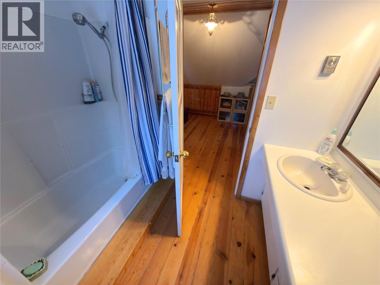 175 Link Lake Road, Princeton, BC - Indoor Photo Showing Bathroom