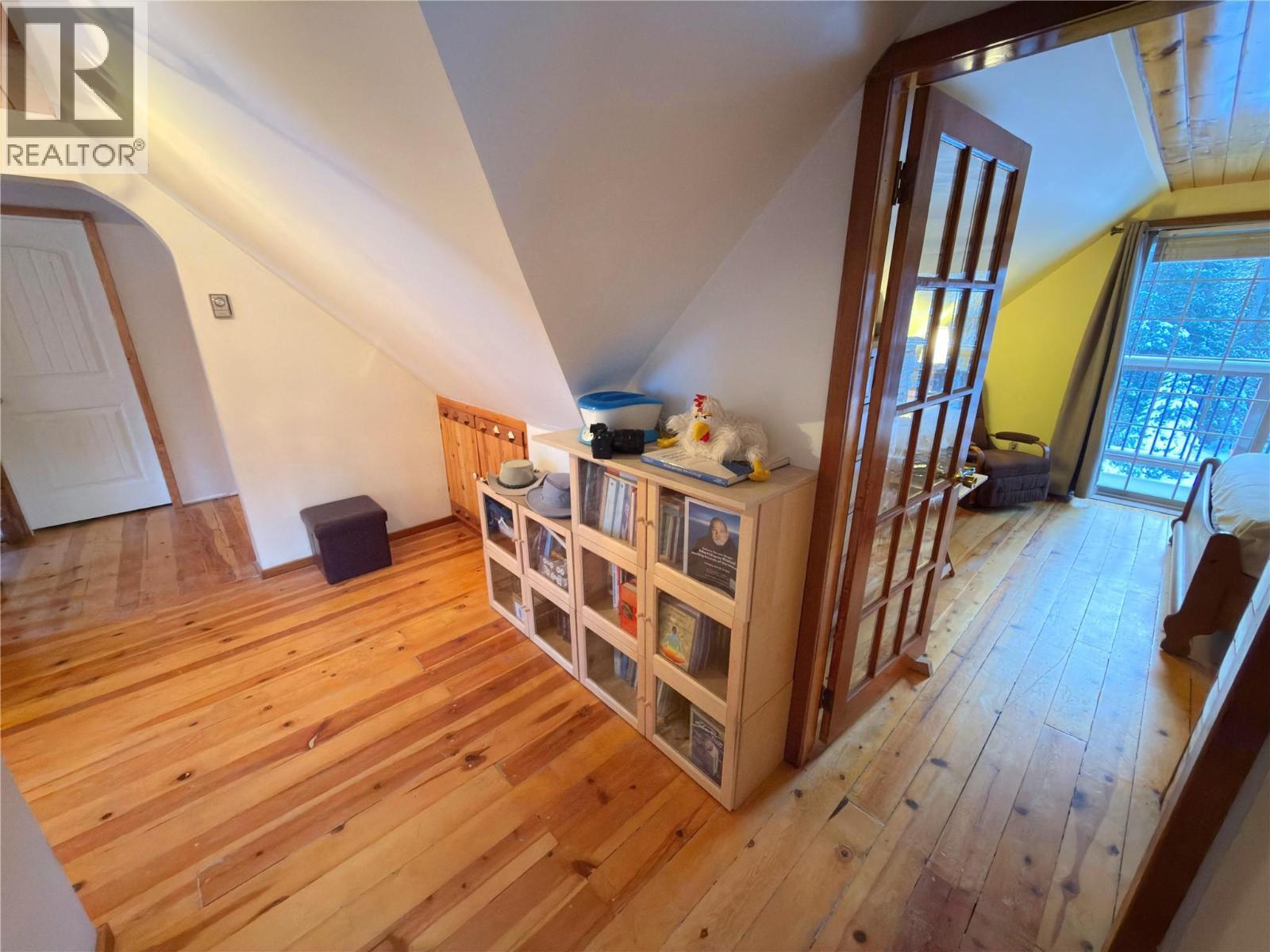 175 Link Lake Road, Princeton, BC - Indoor Photo Showing Other Room