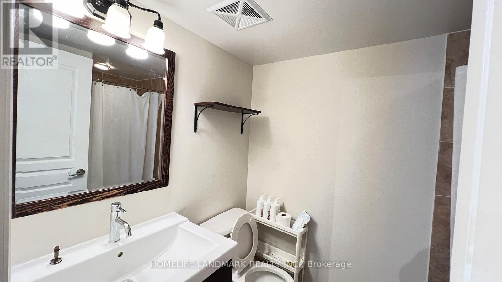 303 - 30 Clegg Road, Markham, ON - Indoor Photo Showing Bathroom