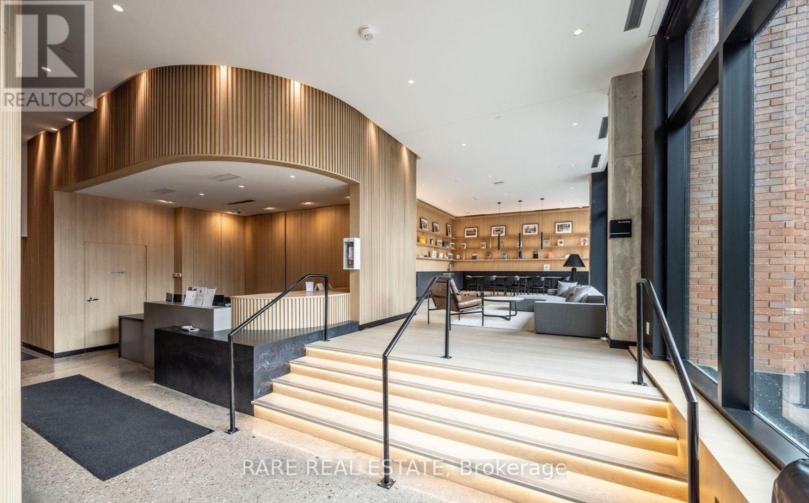 317 - 2720 Dundas Street W, Toronto, ON - Indoor Photo Showing Other Room