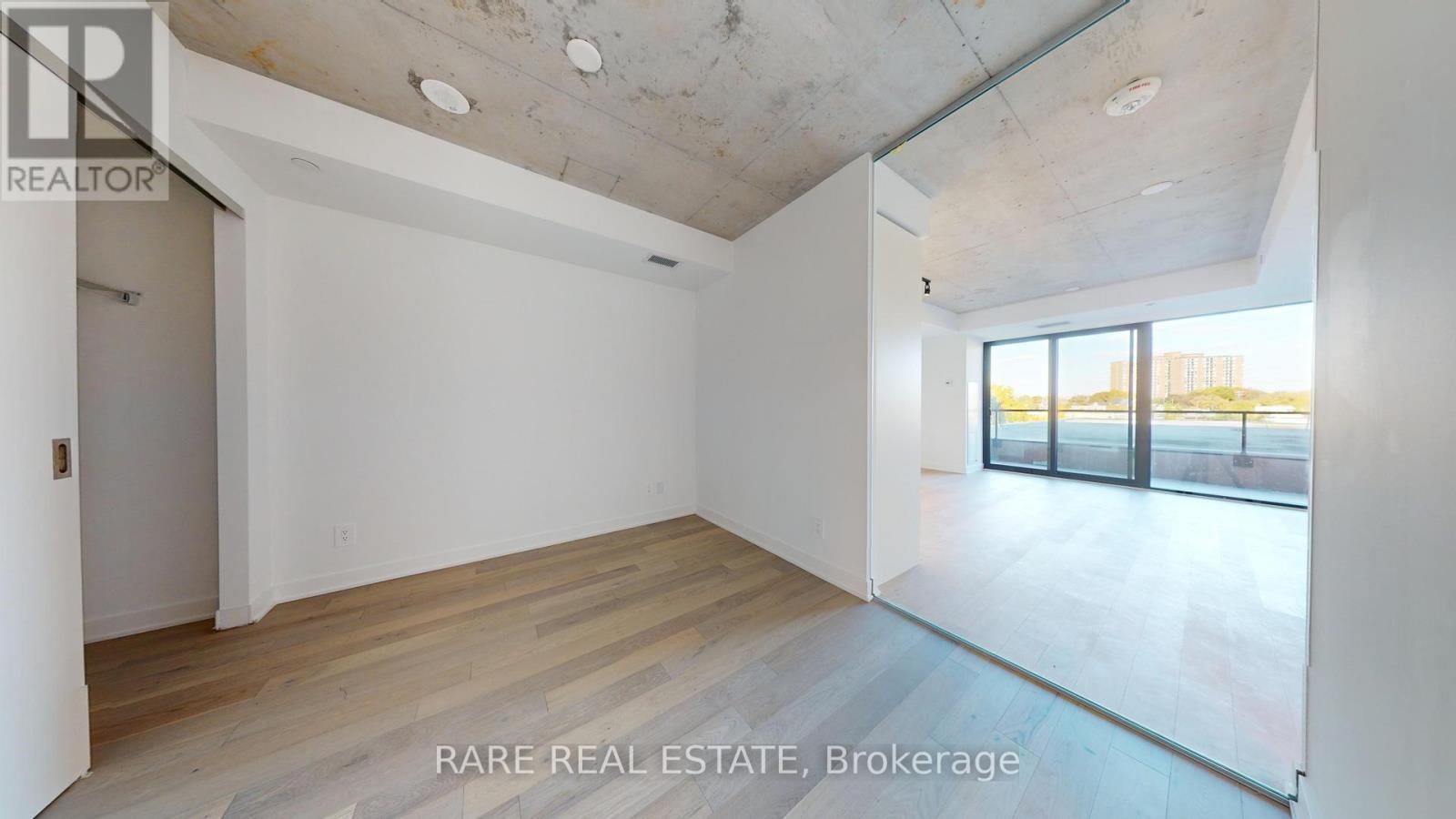 317 - 2720 Dundas Street W, Toronto, ON - Indoor Photo Showing Other Room