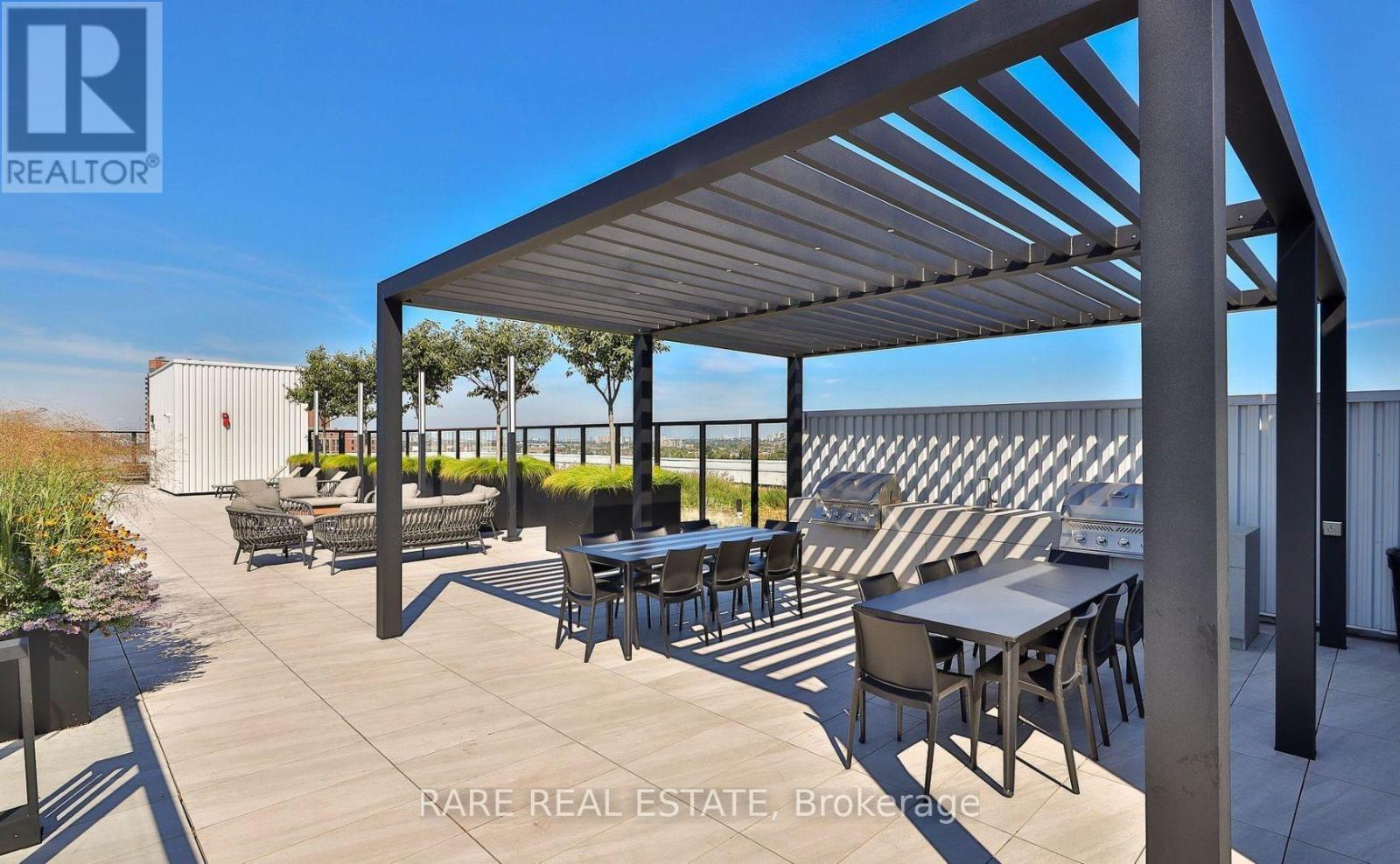 317 - 2720 Dundas Street W, Toronto, ON - Outdoor With Exterior