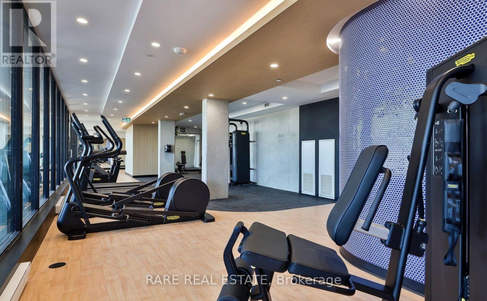 317 - 2720 Dundas Street W, Toronto, ON - Indoor Photo Showing Gym Room