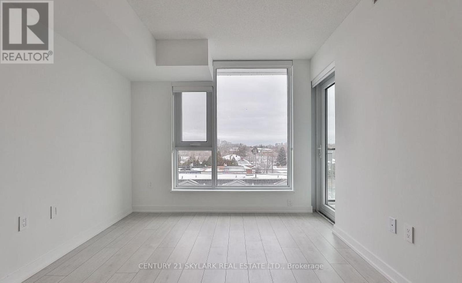 #411 - 556 Marlee Avenue, Toronto, ON - Indoor Photo Showing Other Room