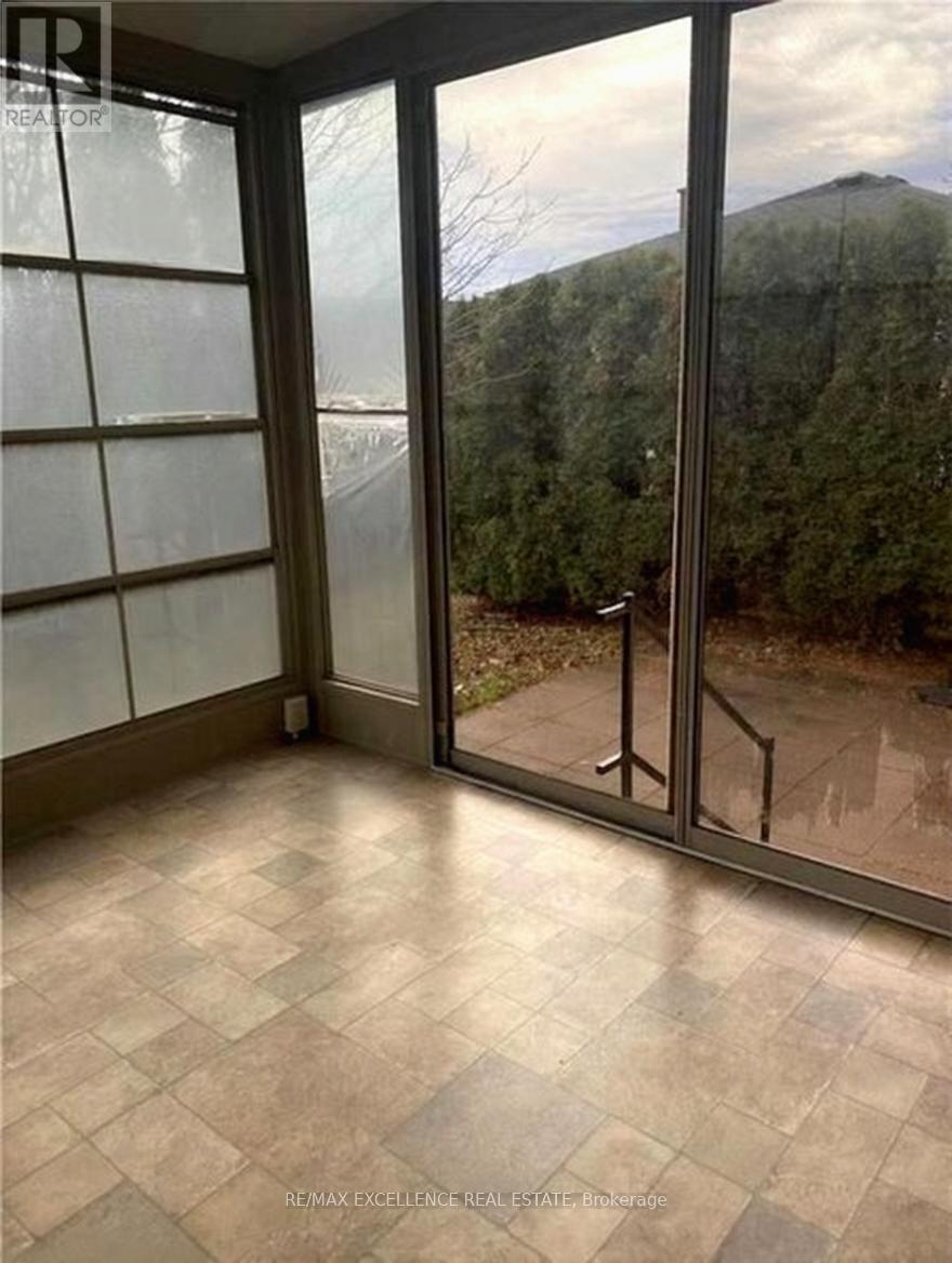 7 Dunnett Boulevard, Belleville, ON - Indoor Photo Showing Other Room