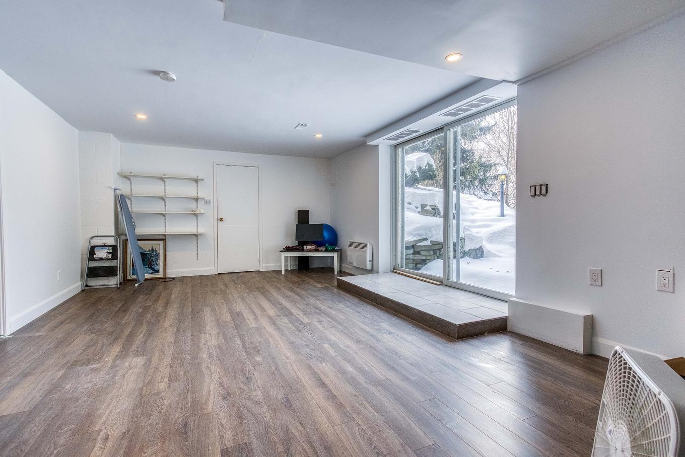 Salle familiale - 114 Rue Du Docteur-Fauteux, Shawinigan, QC - Indoor