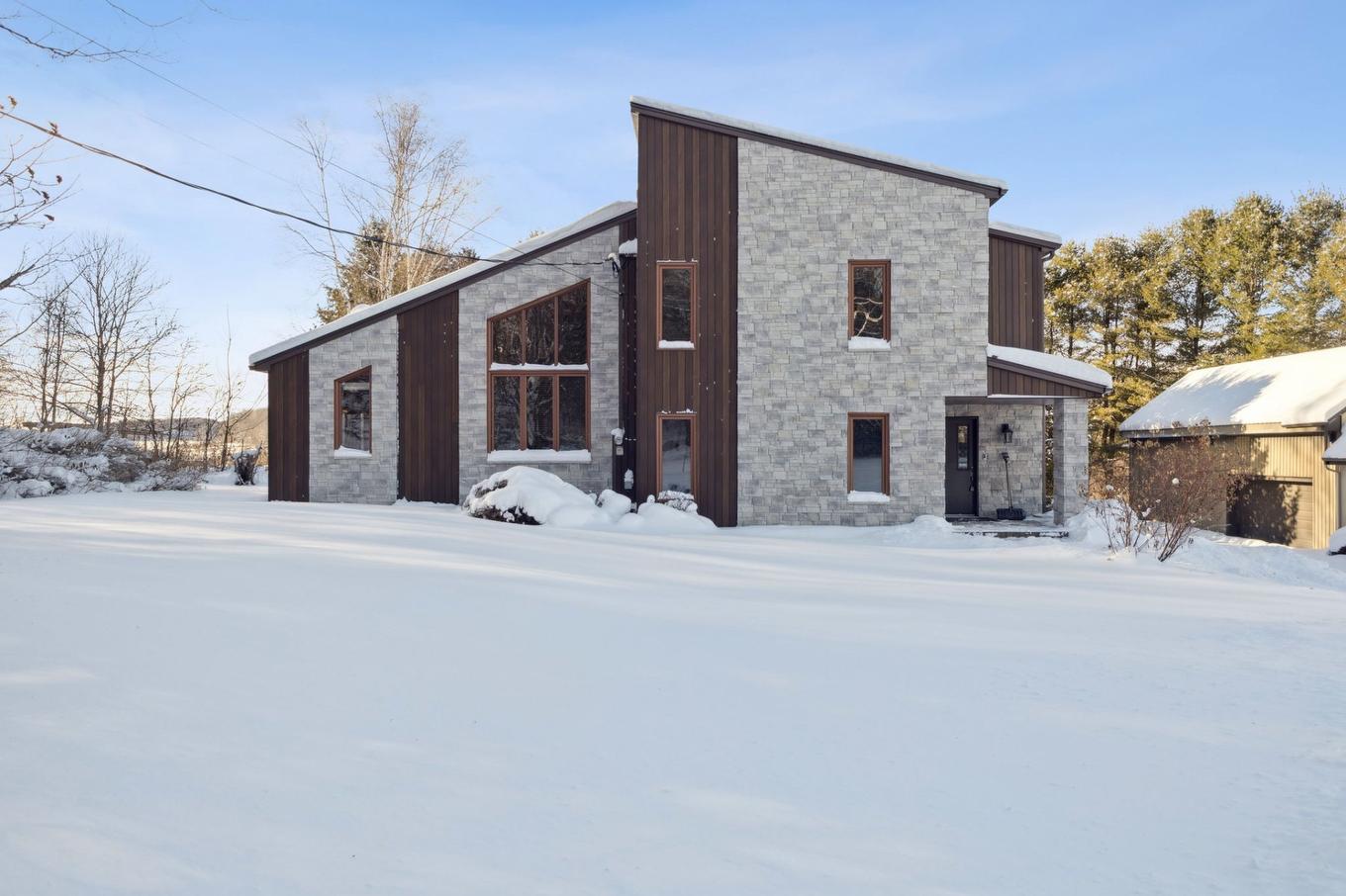 Façade - 511Z Rg St-Louis, Saint-André-Avellin, QC