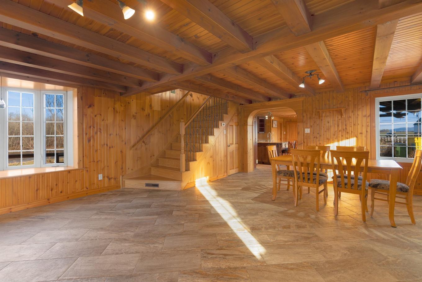 Vue d'ensemble - 2100 Ch. Yamaska, Farnham, QC - Indoor