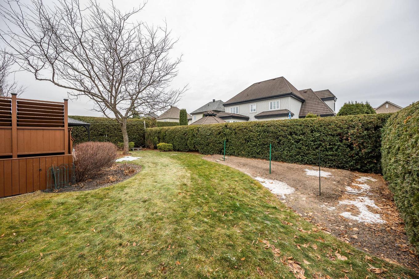 Backyard - 15 Rue Louis-Fréchette, Saint-Jean-Sur-Richelieu, QC - Outdoor