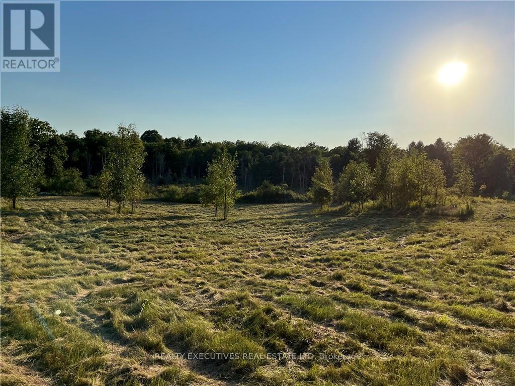 2707 Narrows Lock Road, Tay Valley, ON