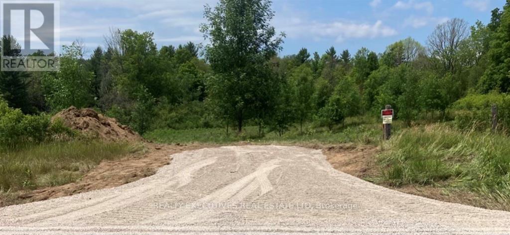 2707 Narrows Lock Road, Tay Valley, ON