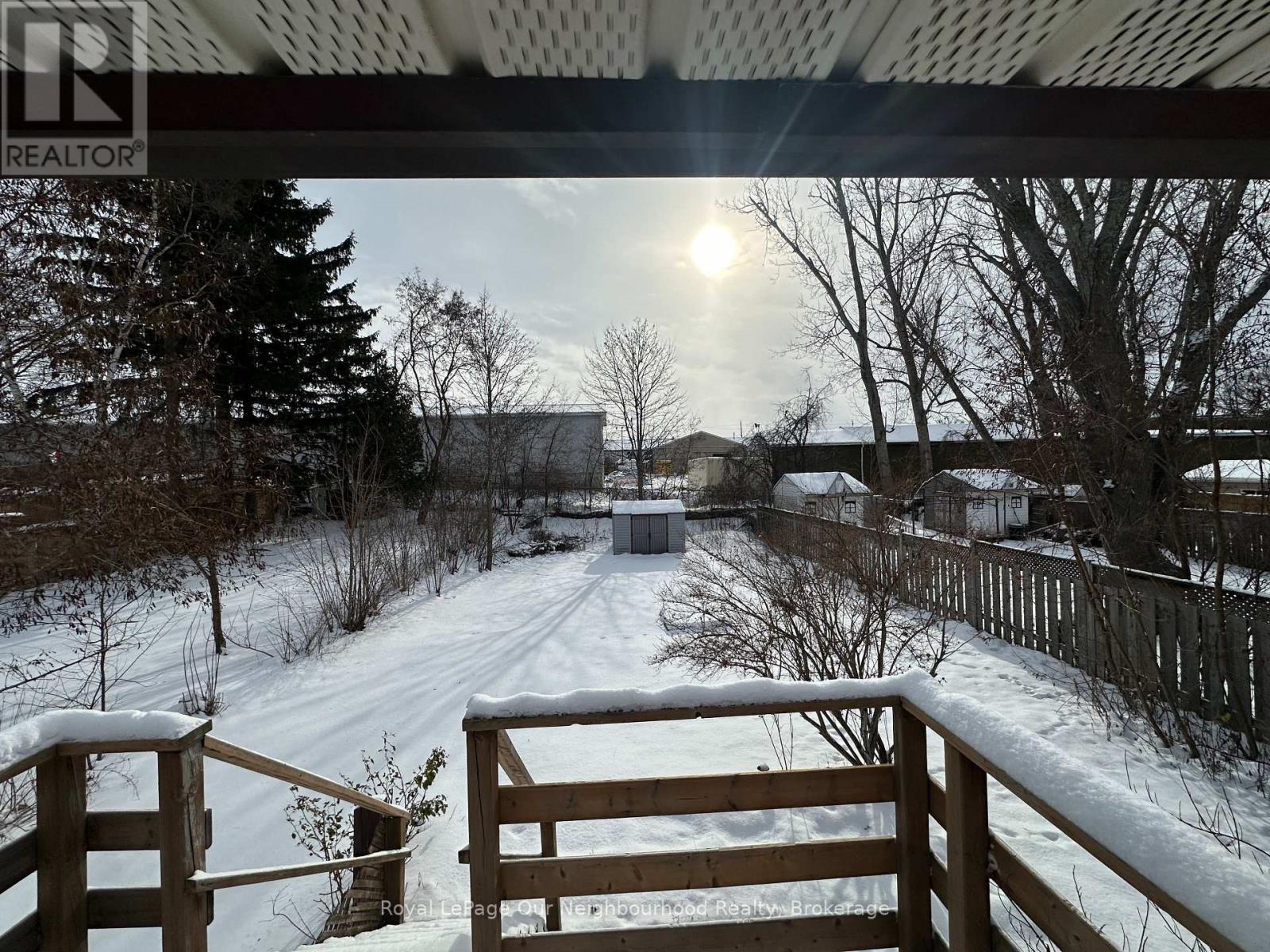 22 Springbrook Drive, Peterborough (Monaghan Ward 2), ON - Outdoor