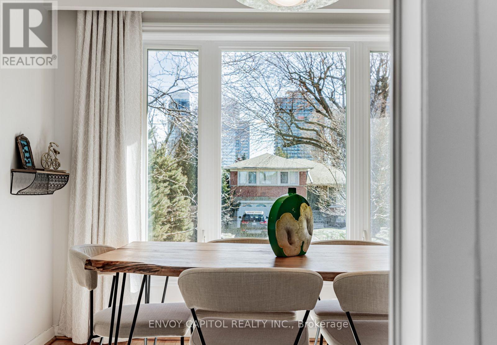 Main - 6 Arrowstook Road, Toronto, ON - Indoor Photo Showing Other Room