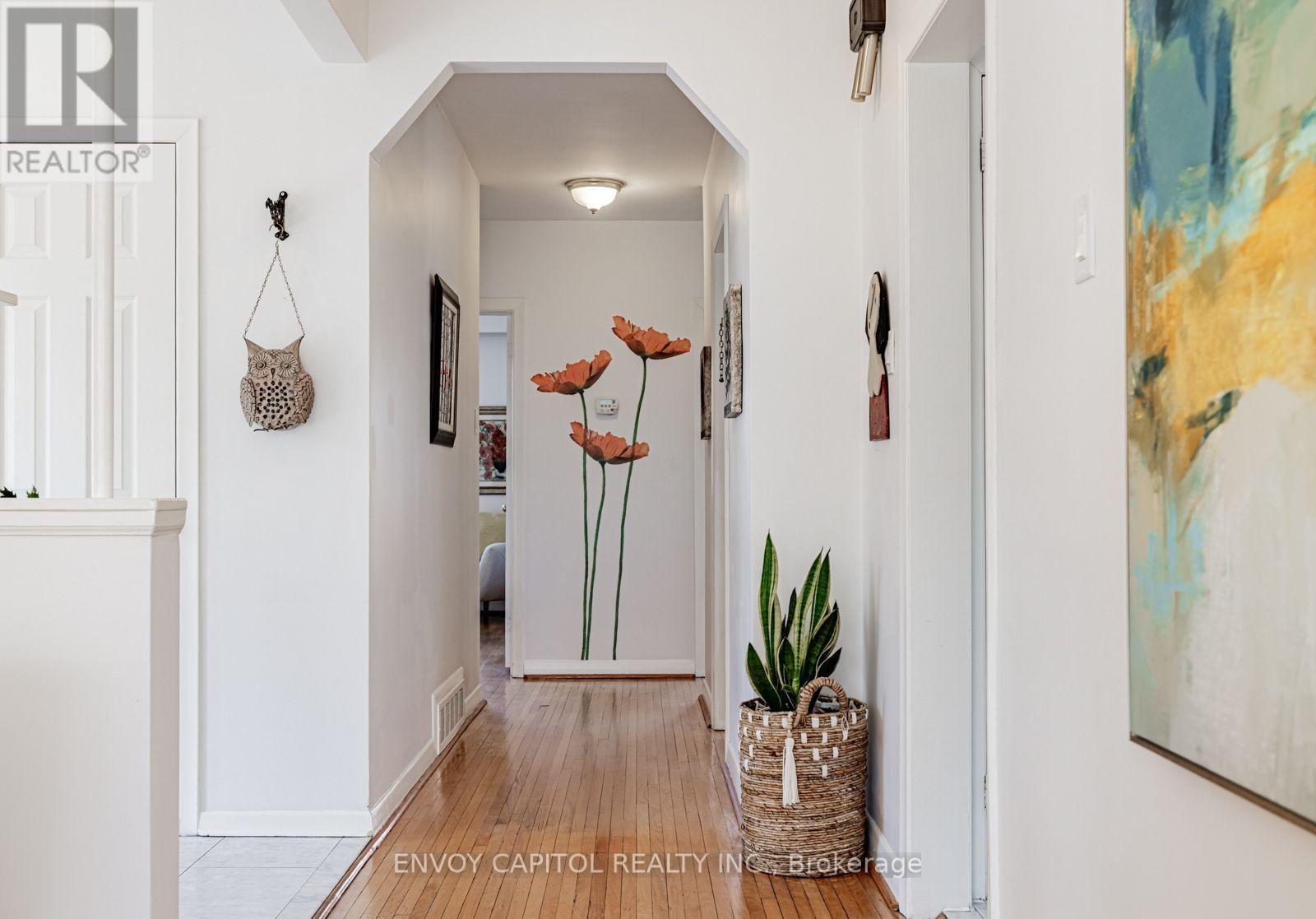 Main - 6 Arrowstook Road, Toronto, ON - Indoor Photo Showing Other Room