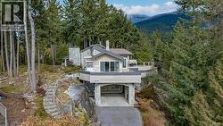 Basement 4648 WOODBURN ROAD West Vancouver, BC V7S 2W6