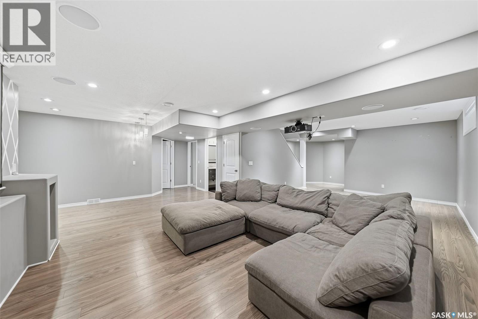 723 Sutter Crescent, Saskatoon, SK - Indoor Photo Showing Other Room