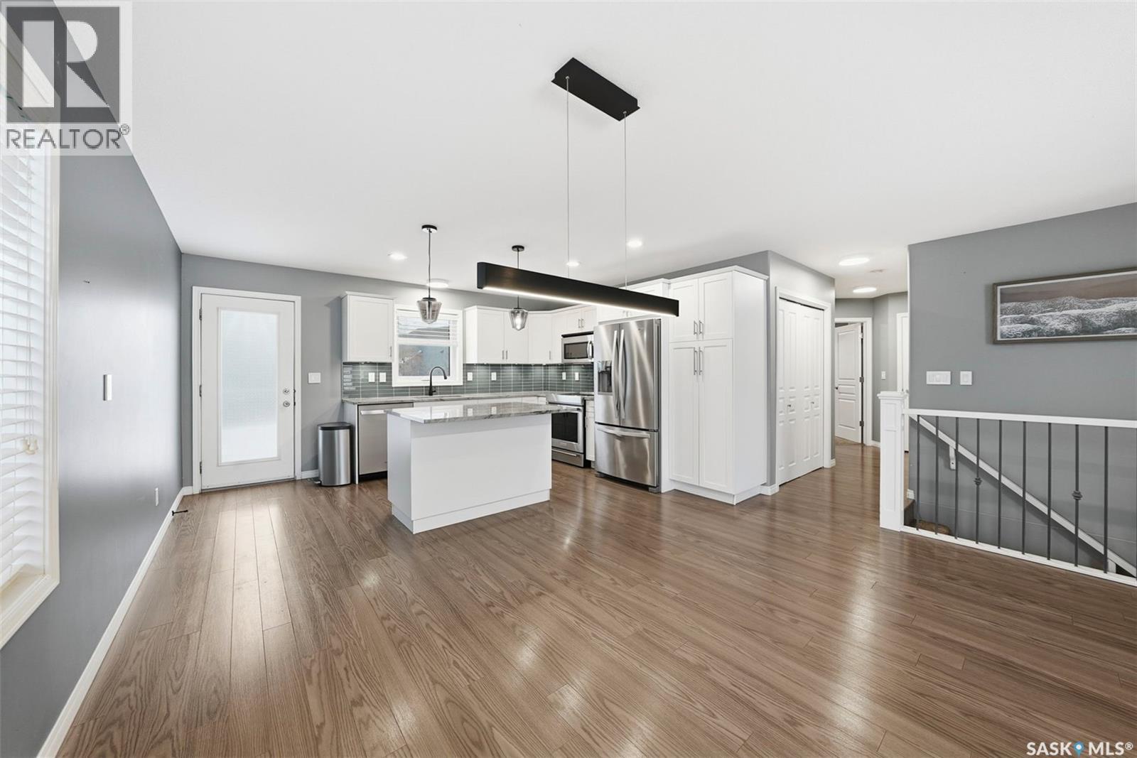 723 Sutter Crescent, Saskatoon, SK - Indoor Photo Showing Kitchen